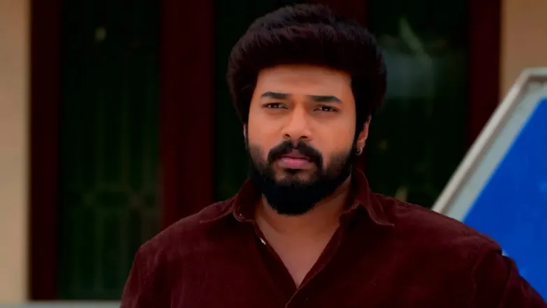 Karthikeyan Rescues Deepa Episode 48