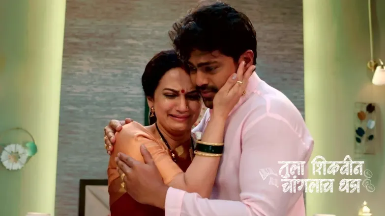 Adhipati's Words Hurt Bhuvaneshwari Episode 17