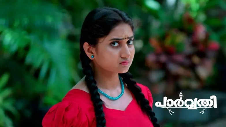 Radhika Tells Parvathy about ‘Lakshmi Puja’ Episode 25