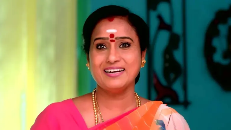 Nithya's Singing Impresses Gnanam Episode 22
