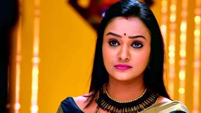 Kanmani Conspires against Bhumika Episode 21
