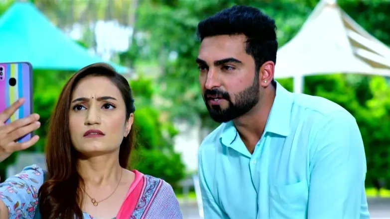 Seetha and Sri Ram Meet at a Restaurant Episode 22