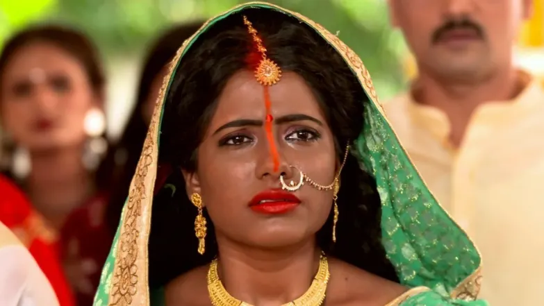 Nikhil Allows Shyama to Stay at His House Episode 41