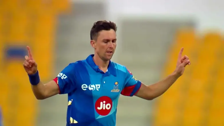 Trent Boult's Spin Bowling Tips| DP World ILT20 