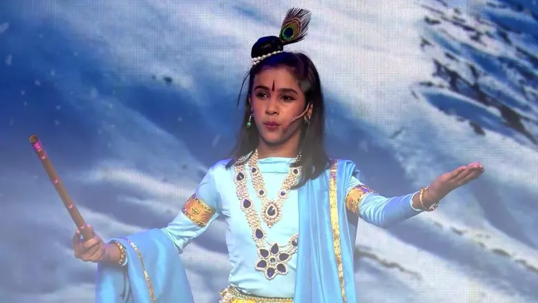 Lakshmi Wards the Evil Eye off the Contestants Episode 14