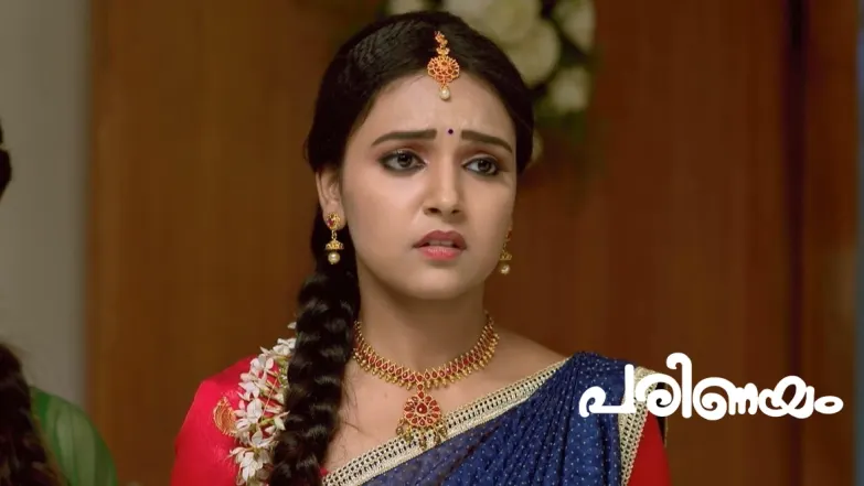 Sharika Steals Amulya's Necklace Episode 11
