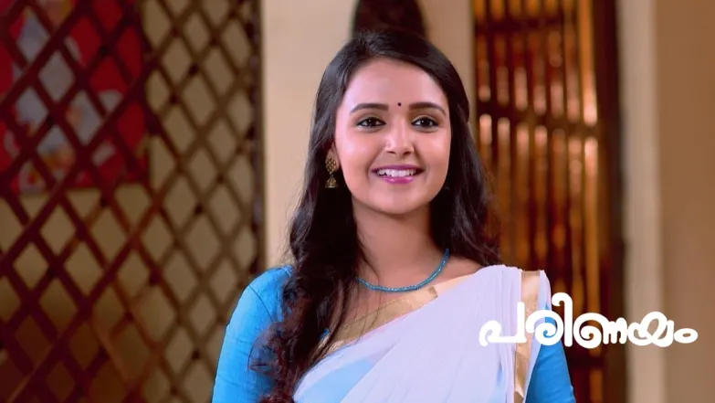 Sharika Confesses Her Love to Vikranth Episode 17