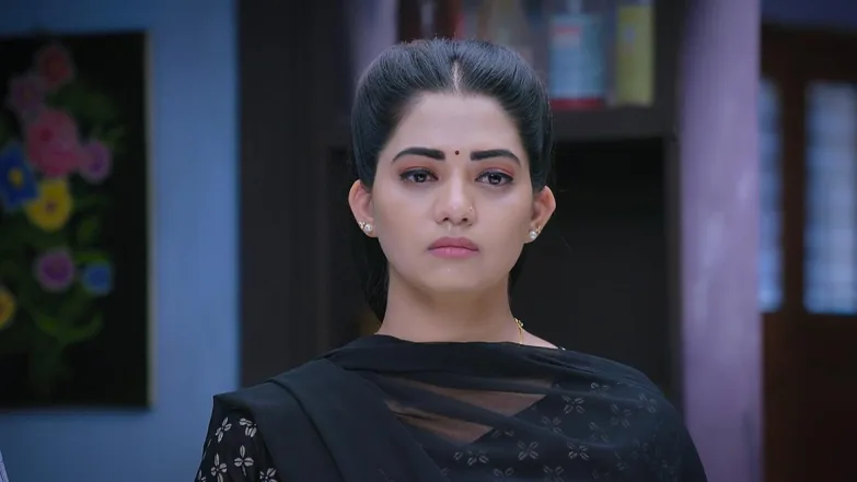 Siddu Is Mesmerised on Seeing Bhavana Episode 15