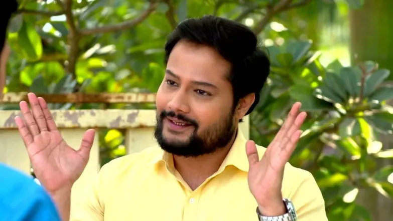Paranjape Seeks Yash's Help | Mazhi Tuzhi Reshimgaath 