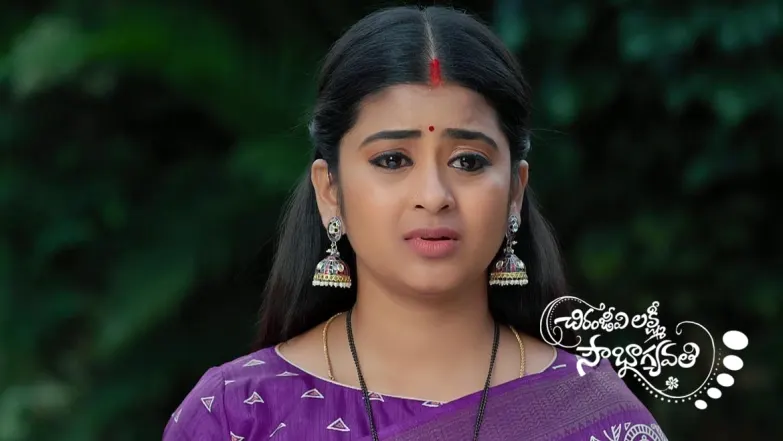 Mithra Tells Lakshmi to Leave the House Episode 385