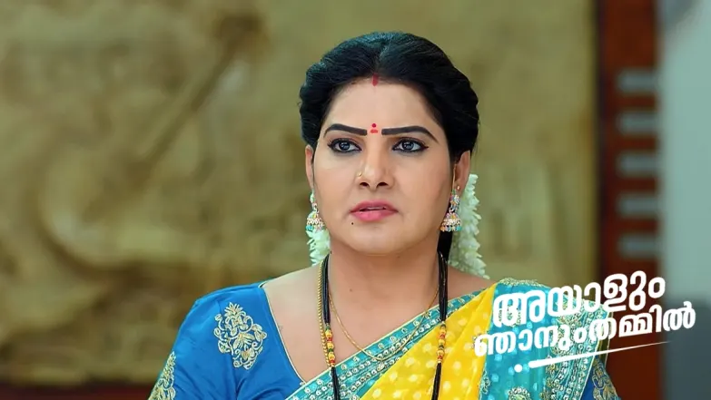 Karthika Makes Her Stand Clear to the Family Episode 827