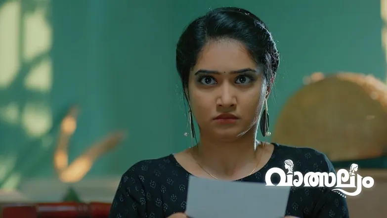 Meenakshi Makes Nandini Look Bad Episode 29