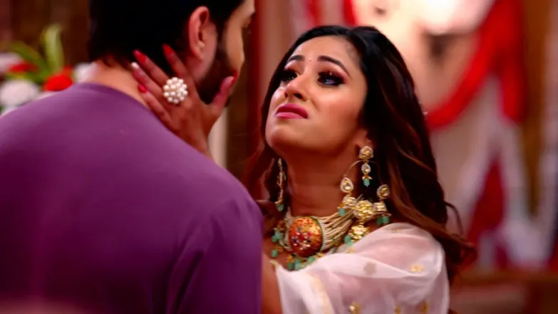 Malishka Forces Rishi for Marriage | Bhagya Lakshmi 