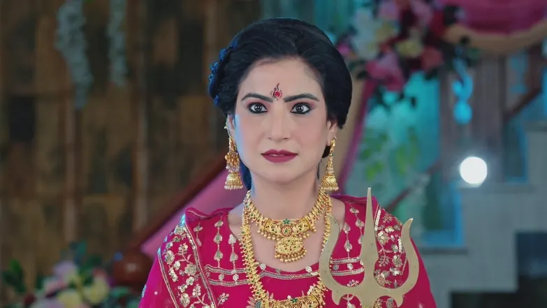 Maa Divyana Misleads the Sehgals Episode 68