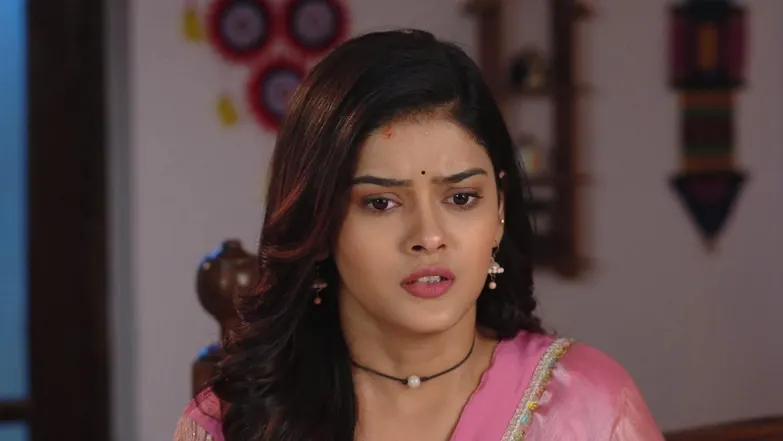 Rekha Learns about Her Father's Past Episode 13