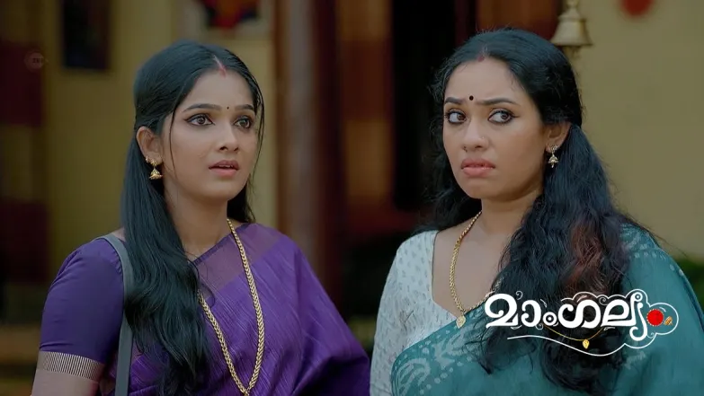 Anagha Puts on an Act Before Sethumadhavan Episode 211