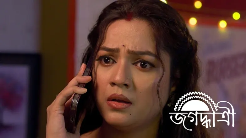 Utsav Threatens Mehendi when She Changes Her Stance Episode 637
