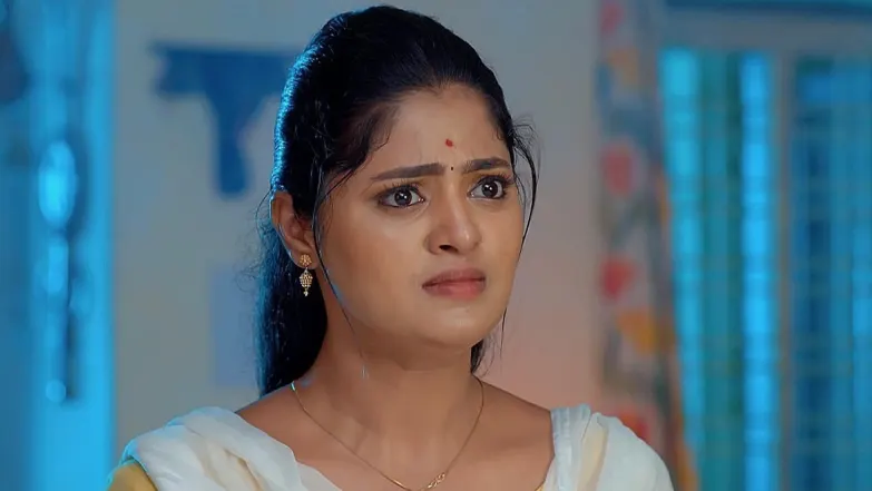 Raj Is Caught Hiding in Mythili’s House Episode 33