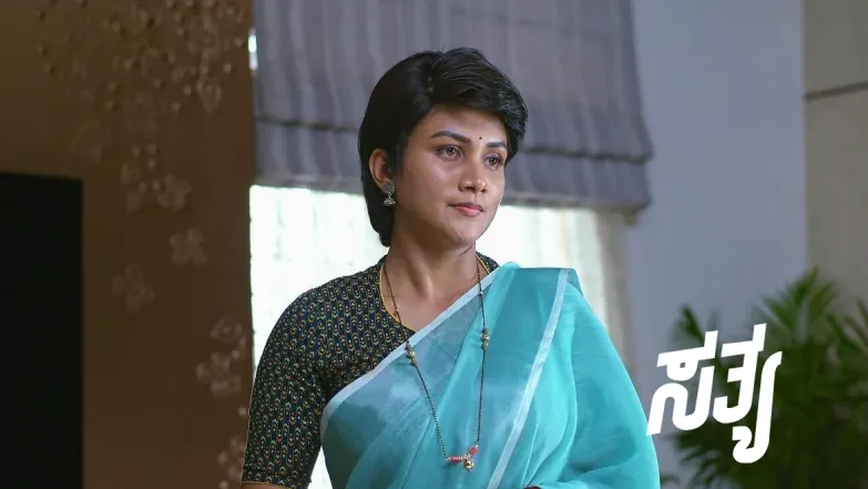 Sathya Gets Suspended from Work Episode 950