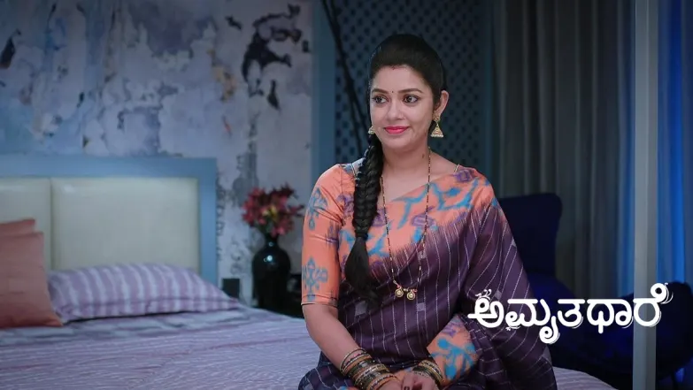 Malli Earns Praise at Diya's Party Episode 317