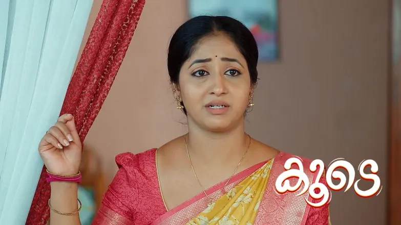 Geetha Sees Lakshmi in Shivani’s Room Episode 30