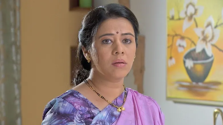 Radhika Sees Shanaya's Message on Gurunath's Phone Episode 4