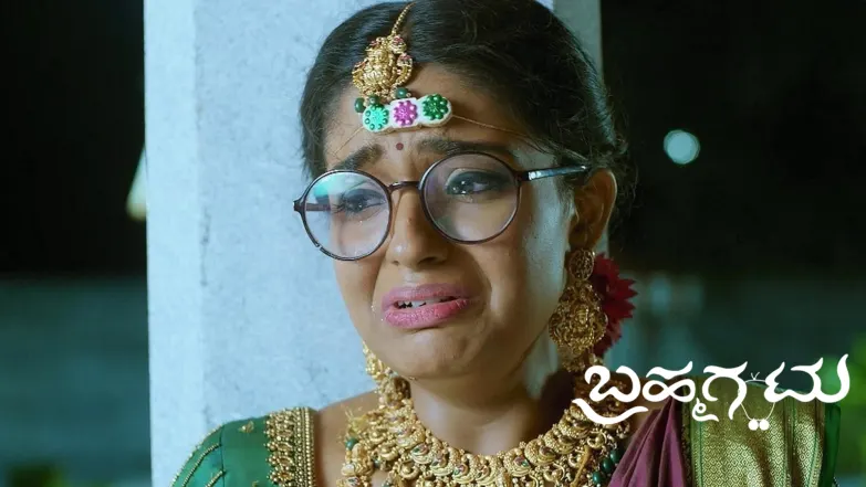 Deepa Learns about Jayaram's Predicament Episode 22