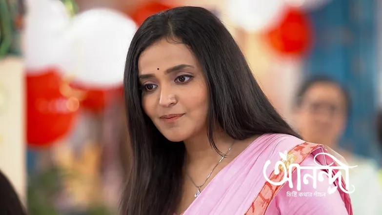 Anondi Shoulders Mrinalini's Responsibility Episode 1