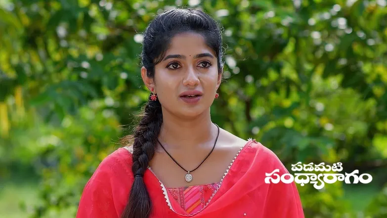 Showrya Feels Disappointed with Ramalakshmi Episode 611