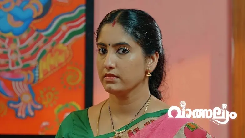 Meenakshi Dissuades Karthik Episode 165