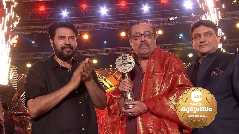 Mammootty and Khushboo Reach as Guests Episode 2