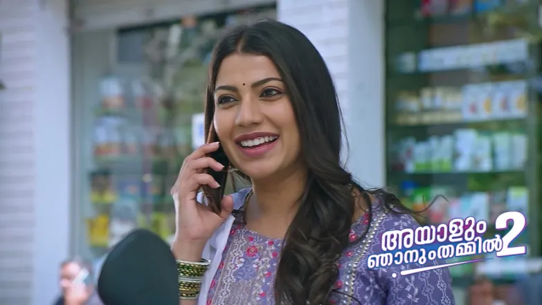 Siddharth Criticises Sri for Praising Thulasi Episode 44