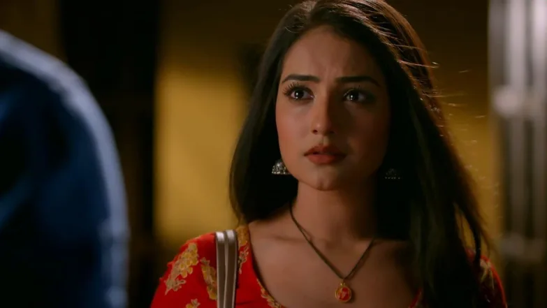 Gulshan's Ploy against Paragi Episode 15