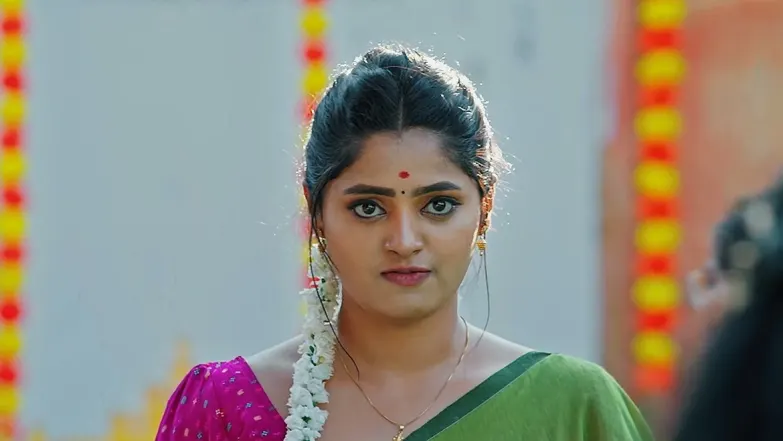 Mythili Saves a Drowning Purushottam Episode 12