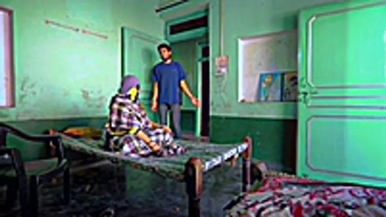 Gajab Gulabo Episode 1