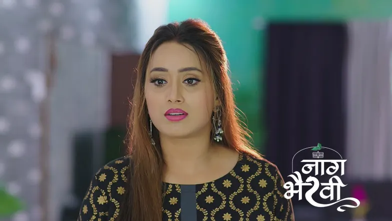 The Suitor's Family Comes to See Bhairavi Episode 17