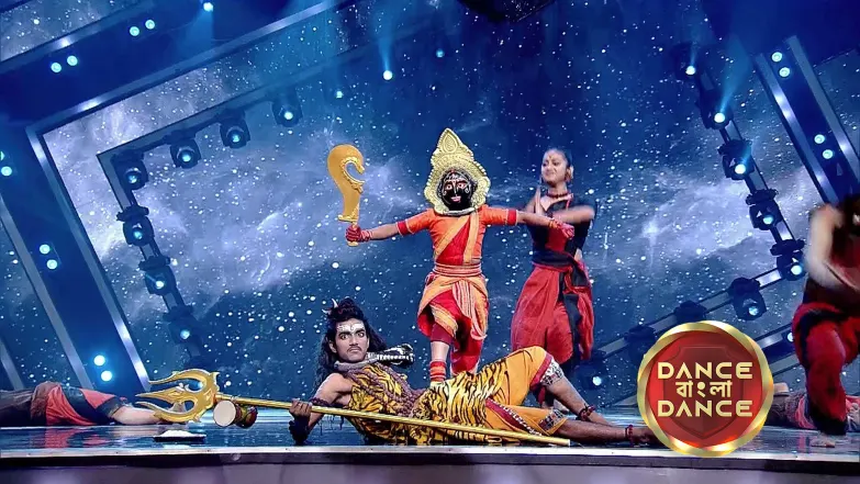 Shreya and Sujata's Dazzling Performance Episode 11