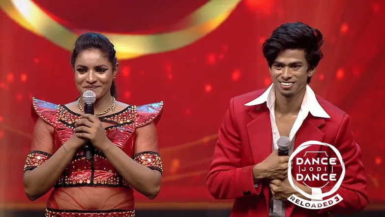 Sabareesh and Janushka's Mesmirising Performance Episode 13