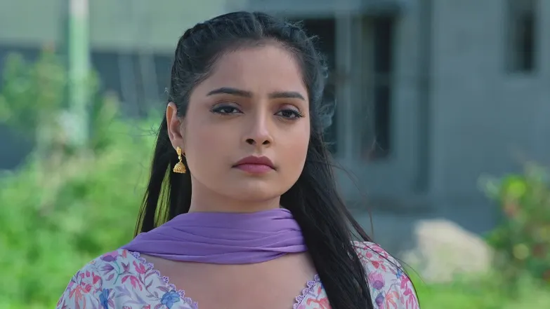 Aditya Keeps Mukesh from Leaving Episode 10