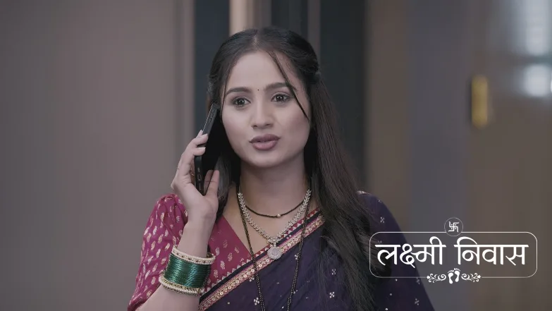 Lakshmi Learns the Truth about Shriniwas's Job Episode 112