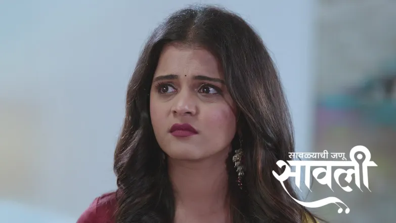Aishwarya Accuses Savali of Committing Theft Episode 195