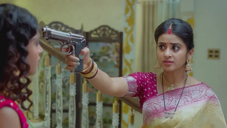 Chiranjeevi Lakshmi Sowbhagyavati - April 26, 2025 - Best Scene 
