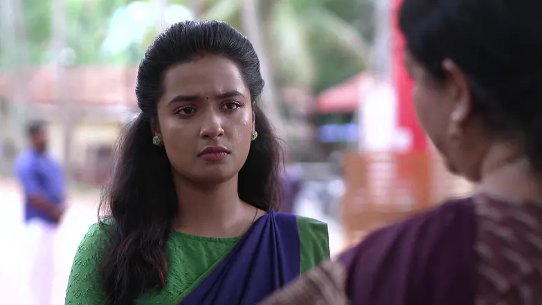 Kudumbashree Sharada - April 24, 2025 - Episode Spoiler