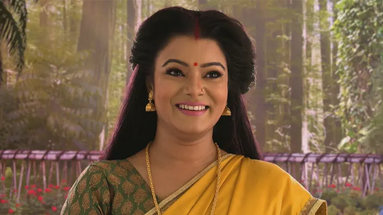 Mallika Contemplates Sacrificing Parul Episode 35