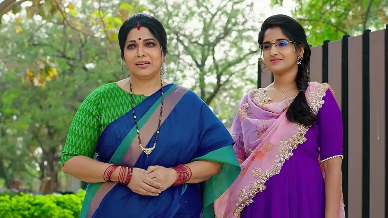 Seetharatna Gets Govardhan's Address Episode 33