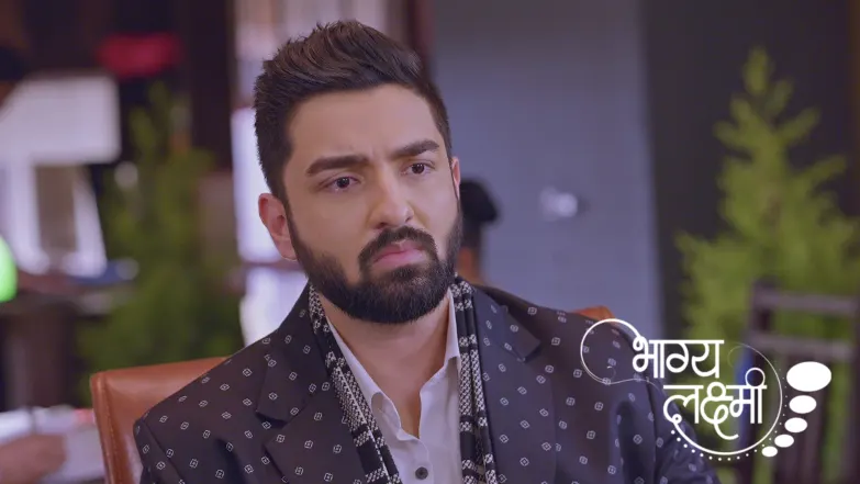 Lakshmi Breaks Free from the Midwife's Clutches Episode 1303