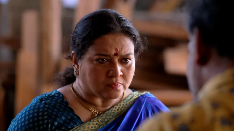 Kudumbashree Sharada - May 11, 2025 - Episode Spoiler