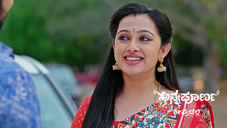 A Snake Follows Akshaya Episode 861