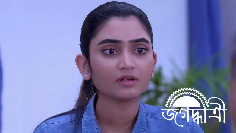 Jagadhatri Blinks at Durga to Help Her Episode 979