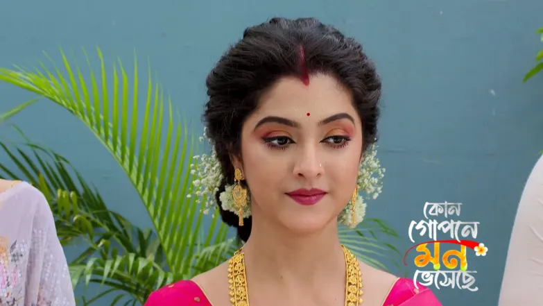 Arunabha and Trisha at the Minister's Reception Episode 432